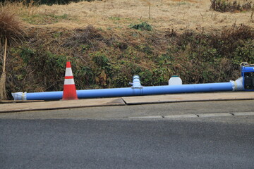 工事資材の塩ビ管のある現場