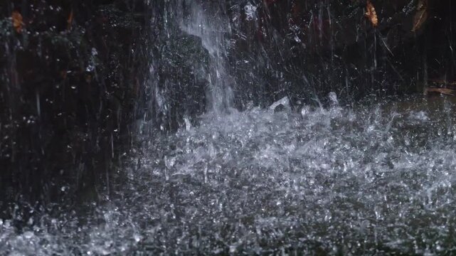 岩門の滝（岐阜県関市洞戸）
