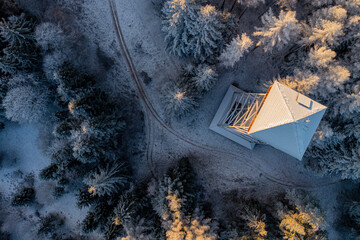 Wsch&oacute;d słońca zima Malnik, Małopolska, Beskid Sądecki