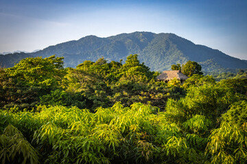Obraz premium mountains of tayrona national park, tayrona, colombia, santa marta, caribbean, latin america, south america, rainforest, tropical 