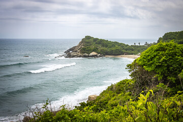 Fototapeta premium coast of tayrona national park, tayrona, colombia, santa marta, caribbean, tropical, paradise, latin america, south america