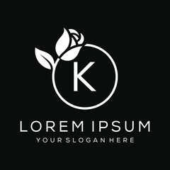 Obraz premium Simple Initial letter K rose flower leaves circle logo design inspiration