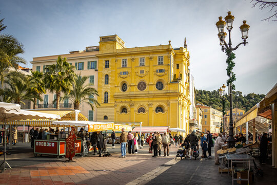 cours saleya, market, nice, cote d'azur, french riviera, france, europe