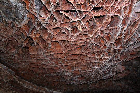 Boxwork formation at Wind Cave National Park in South Dakota