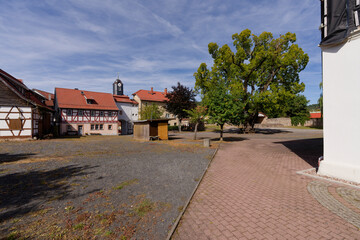 Schlo&szlig; der Stadt Kaltennordheim, Biosph&auml;renreservat Rh&ouml;n, Landkreis Schmalkalden-Meiningen in Th&uuml;ringen, Deutschland