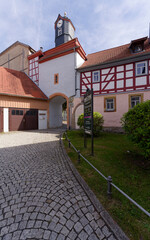 Schlo&szlig; der Stadt Kaltennordheim, Biosph&auml;renreservat Rh&ouml;n, Landkreis Schmalkalden-Meiningen in Th&uuml;ringen, Deutschland