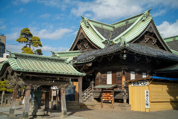 Fototapeta premium 柴又帝釈天の本堂 東京都葛飾区