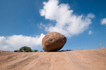 Krishnas butterball, Balancing giant natural rock stone, Mahabalipuram, Tamil Nadu, India