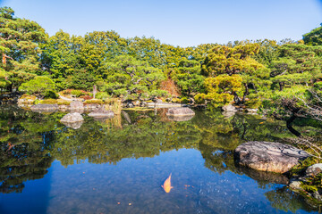 Fototapeta premium 京都の對龍山荘の美しい風景