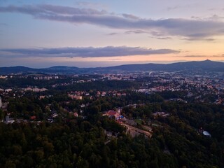 Obraz premium Peaceful Evening Scene Illustrating Shift From Daylight To Nighttime With Colorful Sky And Serene Surroundings
