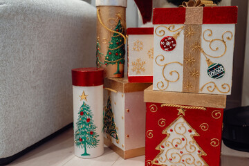 カラフルな色のクリスマスプレゼントボックス