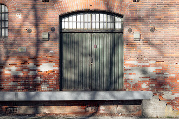 Fassade eines G&uuml;terschuppens