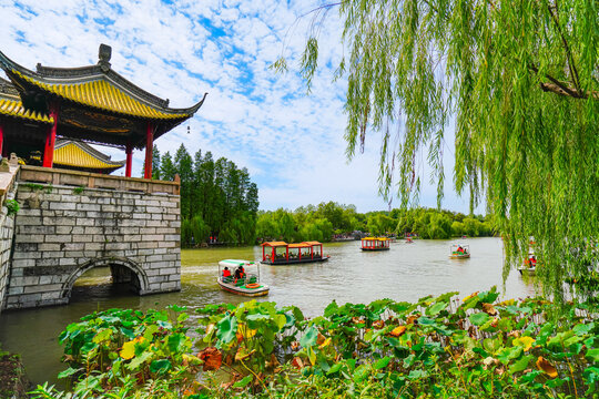 View of the beautiful Chinese garden in Slender West Lake in Yangzhou, China.