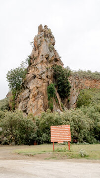 Fischer's Tower in Hell's Gate National Park