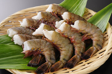 無頭ブラックタイガーえび