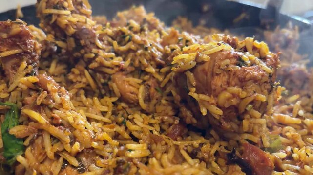 A plate of chicken biriyani