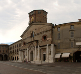 Fototapeta premium Cathedral of Santa Maria Assunta in Reggio Emilia, Emilia-Romagna