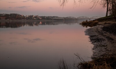 rzeka, gród, woda, architektura, europa, podróż, niebo © Krzysztof  Jaworski
