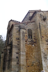 Iglesia de San miguel de Lillo