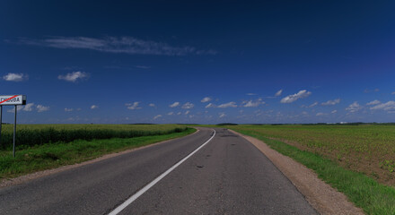 Fototapeta premium highway and roadside on a summer day