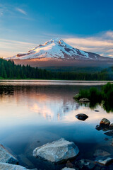 Volcano mountain Mt. Hood, in Oregon, USA.