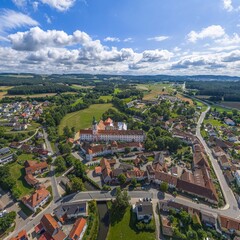 Ausblick auf die Ortschaft Michelfeld bei Auerbach im Kreis Amberg-Sulzbach in Bayern