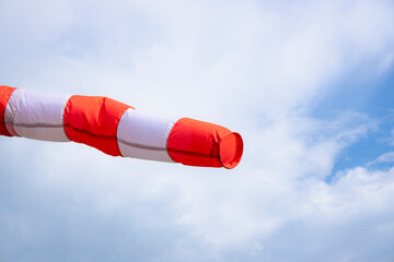 Windsack bei m&auml;&szlig;igem Wind