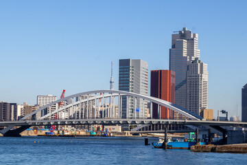 築地大橋と聖路加タワー © northsan