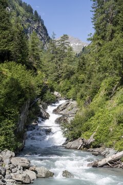 Umbal Falls, waterfall, River Isel in Umbaltal, Hohe Tauern National Park, East Tyrol, Tyrol, Austria