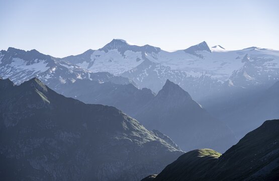 Alpine panorama, view from the Bachlenkenkopf, Gro&szlig;er Geiger and Gro&szlig;venediger, high mountains, Venediger Group, Hohe Tauern, Austria