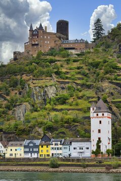 Katz Castle overlooking the Rhine River, St Goarshausen, Rhineland Palatinate, Germany