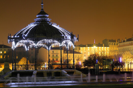 Valence kiosque Peynet