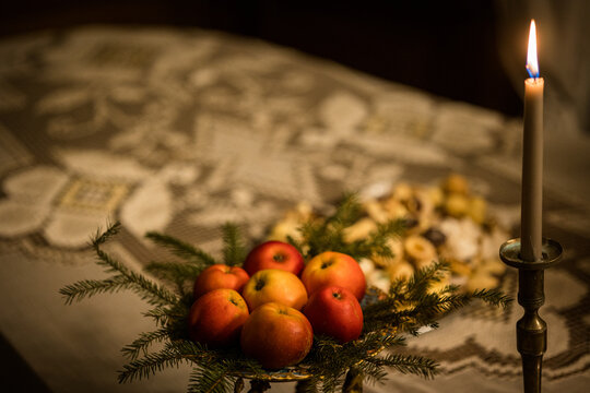 Cozy Candle-Lit Christmas Table with Festive Holiday Decor