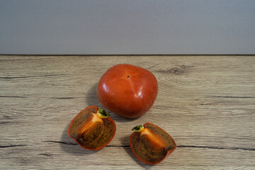 希少な黒い果肉の紀ノ川柿