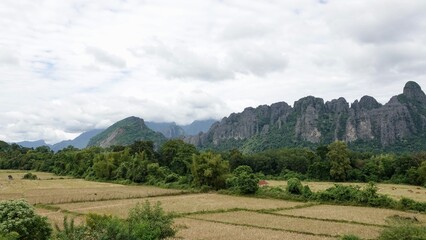 Laos - Karststeingebirge in Vang Vieng