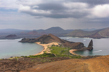 Panoramic view of Bartolom&eacute; Island in the Galapagos from its summit, featuring the iconic Pinnacle Rock formation