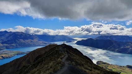 Fototapeta premium Mountain Scenic View landscape Hiking Roy's Peak New zealand