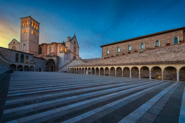 Fototapeta premium Basilica of Saint Francis in Assisi at Sunset, Umbria