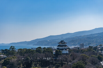 小田原市内の展望台から見る小田原城