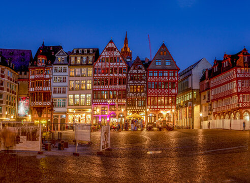 Old traditional buildings in Frankfurt at the area called Roemer by night