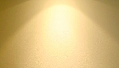 淡いイエローの背景に柔らかい日差しと影が差し込む高級感あるおしゃれななテクスチャ背景