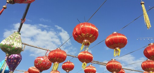 Chinese lanterns are used to decorate various places during auspicious Chinese festivals.
