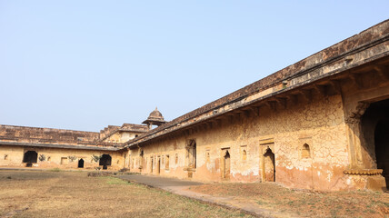 Obraz premium India, Bihar, Sasaram, View of Ruins and Fortress of Rohtasgarh Fort, The Fort Originally From the 12th Century, Rohtasgarh.