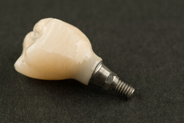 ceramic dental crown for fixation on a dental implant