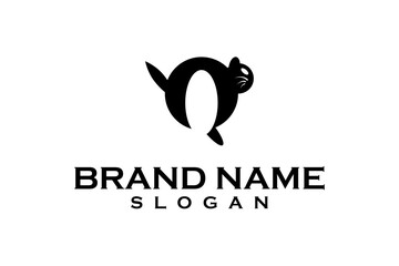 Letter Q black cat logo design template