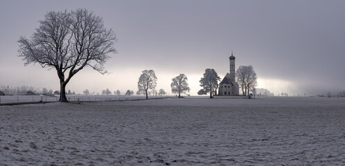 Sankt Coloman in Schwangau im Winterkleid