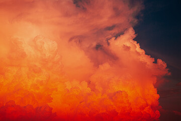 Dramatic Sunset Clouds in Fiery Orange and Red Hues