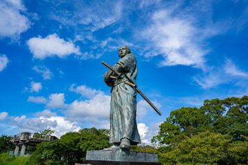 風頭公園の坂本龍馬像（長崎市）