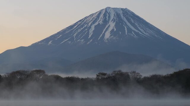 Lake Shoji Morning Mist and Red Dawn with Mt. Fuji - 59.94fps_SDR_10bit_422_Denoised - 精進湖の朝霧と赤い朝焼けの富士山 - P1045724 - 100mm