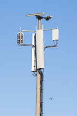Fototapeta premium 5g telecommunication antenna pole providing mobile network connectivity